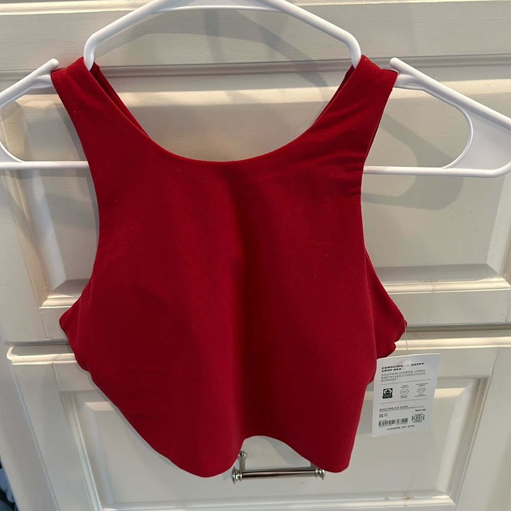 Athleta consciously crop scrappy red bra. XS. NWT